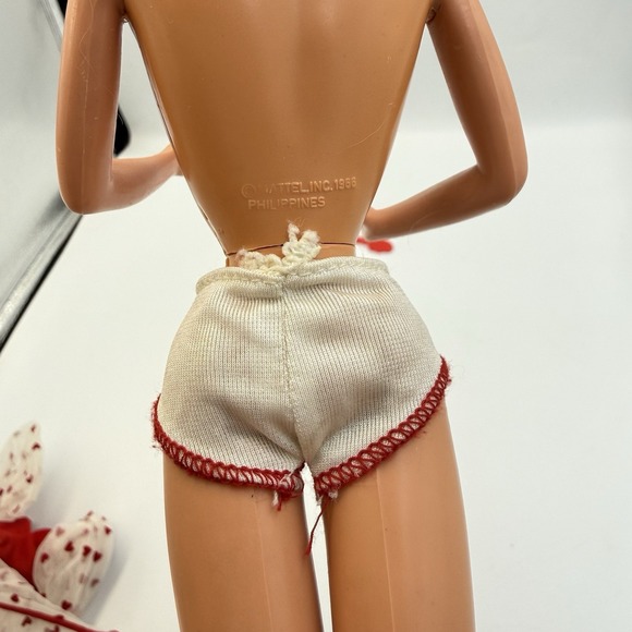 VTG 1983 Loving You Barbie #7072 Red Heart Dress Top & Skirt, Brushes, Underwear